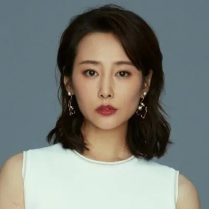 李纯 