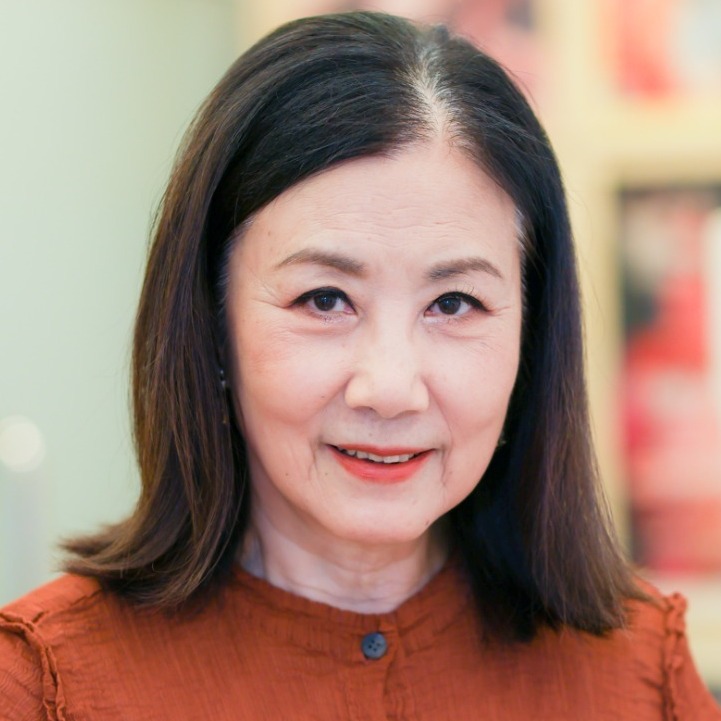 汪明荃