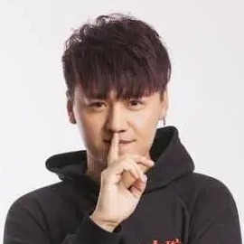 卜钰
