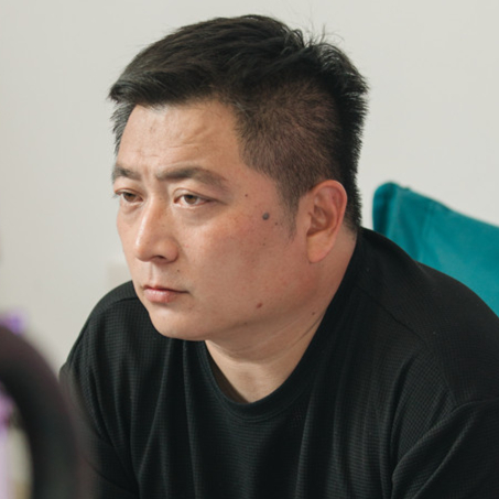 张峻豪