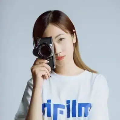 李晗