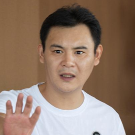 侯亿昆