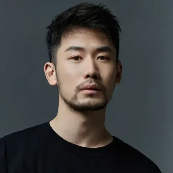 Huang Yibo