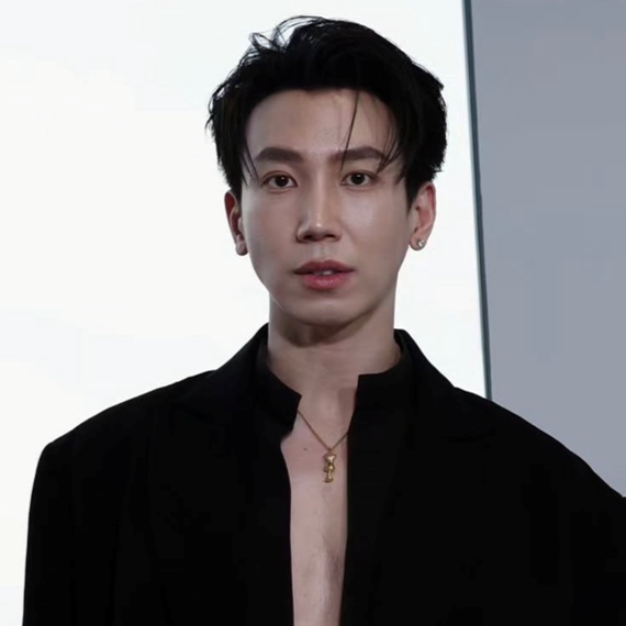 จ๊อบ - กฤษ อหันทริก