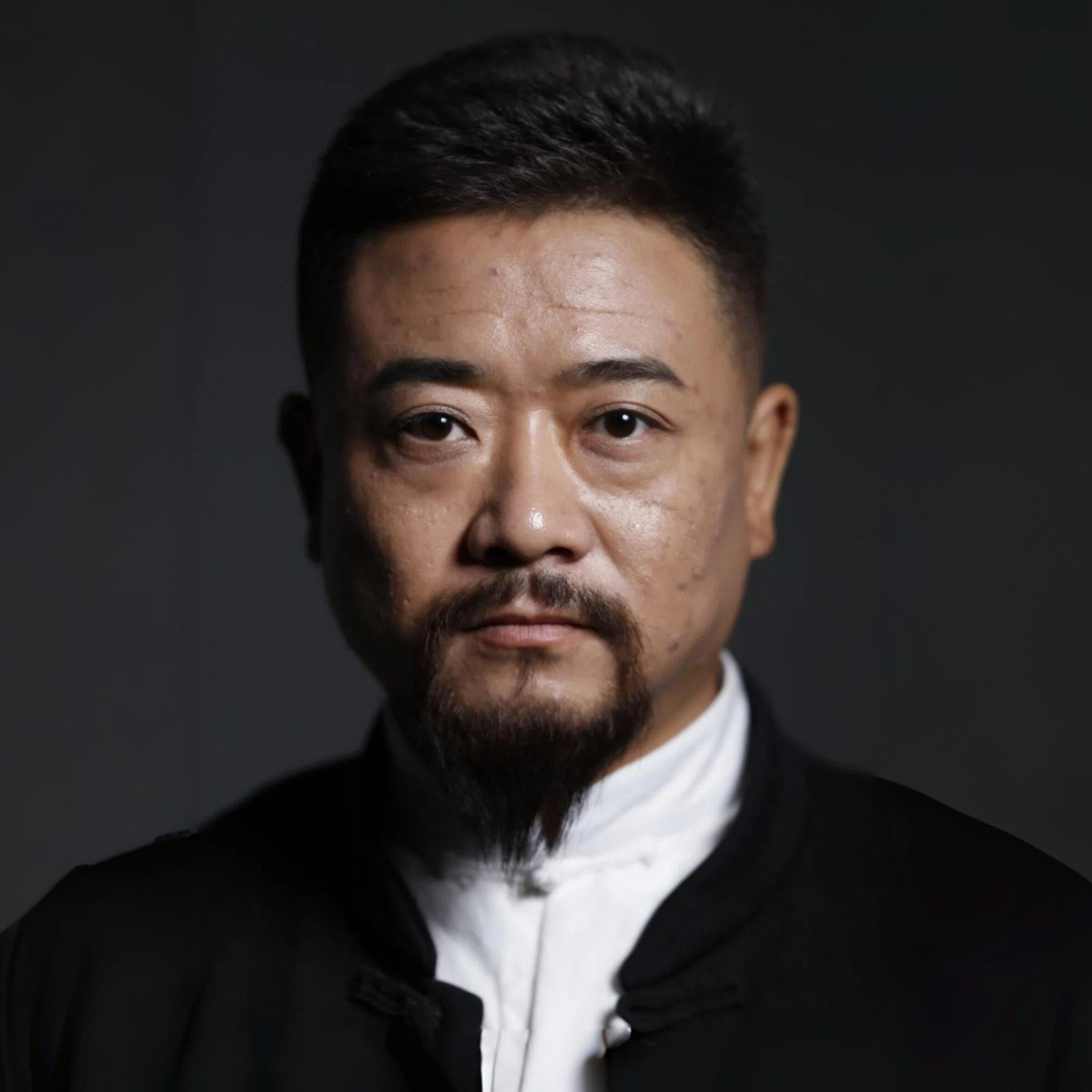 秦教授