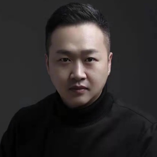 史梁