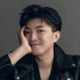 周铁男
