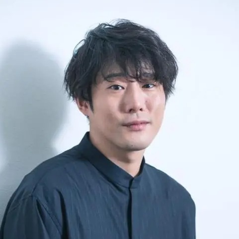 藤井道人