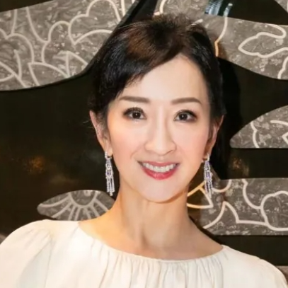梁佩瑚