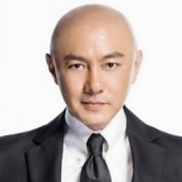 张卫健