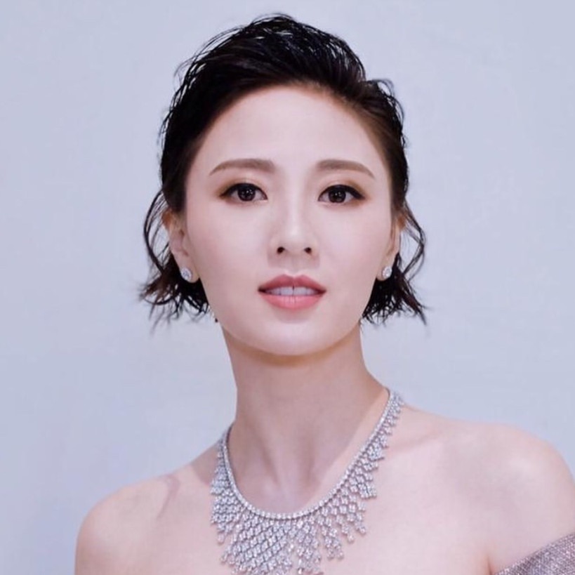 朱晨丽