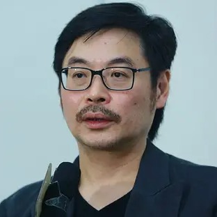 韦家辉
