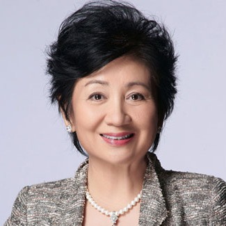 鲍起静