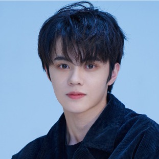 เฉินเคอเซียว