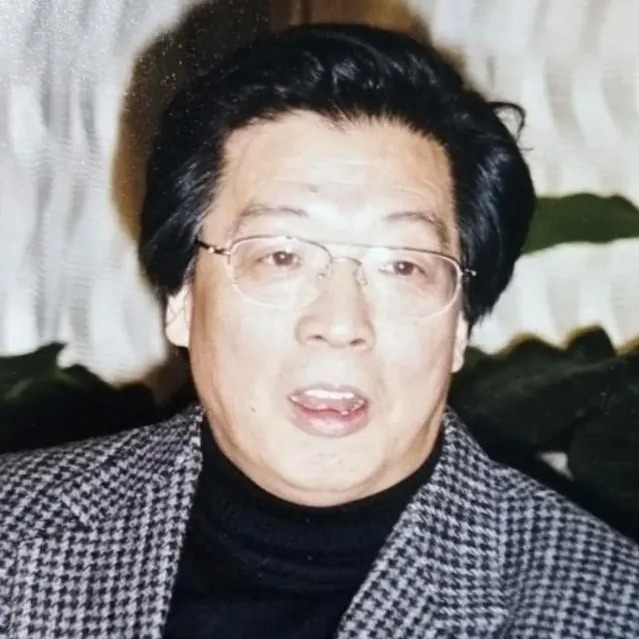 周寰