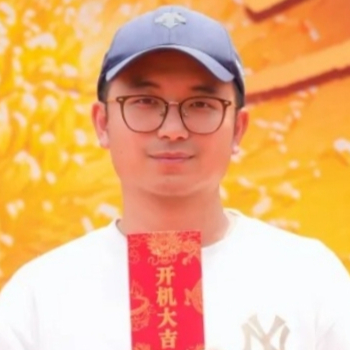 邓亮宏