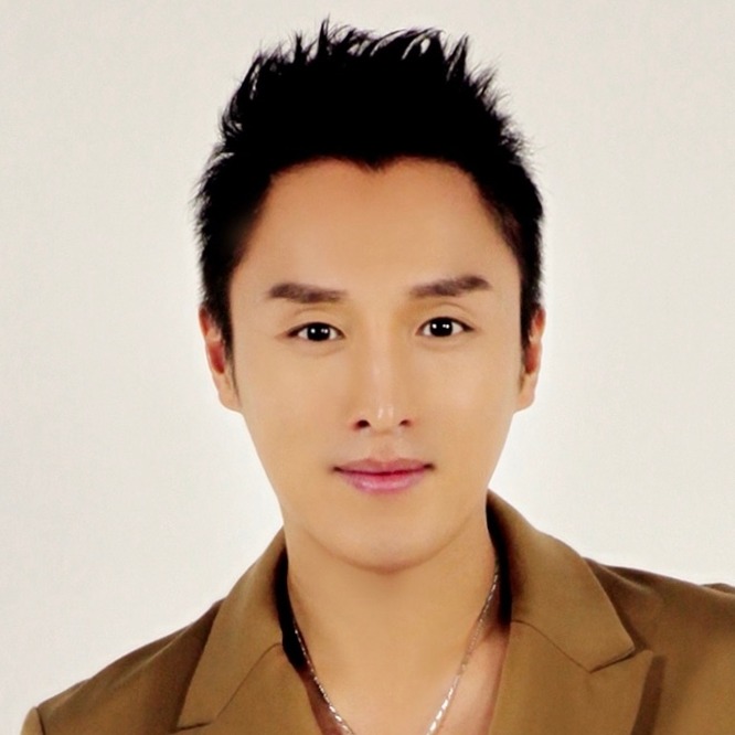 李东翰