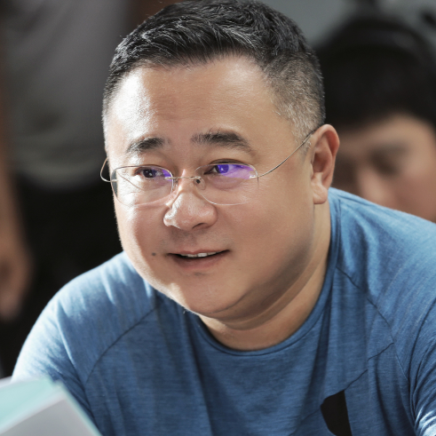 侯明杰